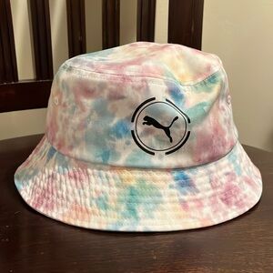 NEW pastel tie dye Puma bucket hat